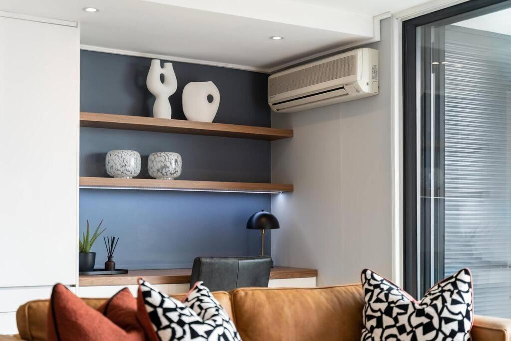 Styled Top Floor Apartment, With Back-Up Power 케이프타운 외부 사진